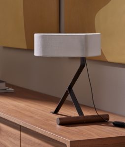 PUNT_CHicago-lampara-de-mesa-de-diseño-pantalla-blanca-led-regulable-designer-table-lamp-with-white-lampshade-6