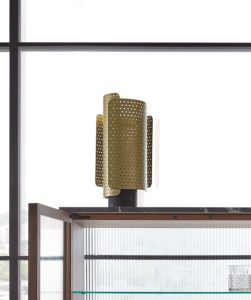 PUNT_RIO_lampara-de-mesa-decorativa-dorada-led-regulable-de-diseño-gold-table-lamp-decorative-light-led-dimmable-6